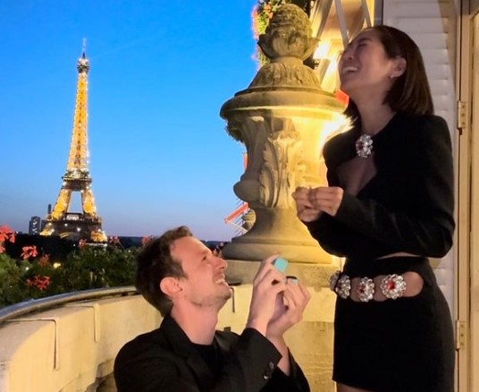 Fashion Influencer Aimee Song Is Now Engaged To Ex-Fashion Photographer Jacopo Moschin!